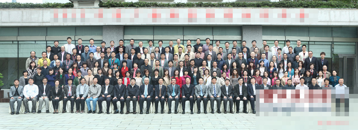 沈阳创意<a href='/services/daheyingpaishe.html' target='_blank'><u>大合影</u></a>